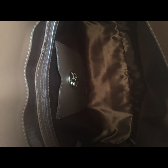 DKNY Large Tote - Picture 6 of 6